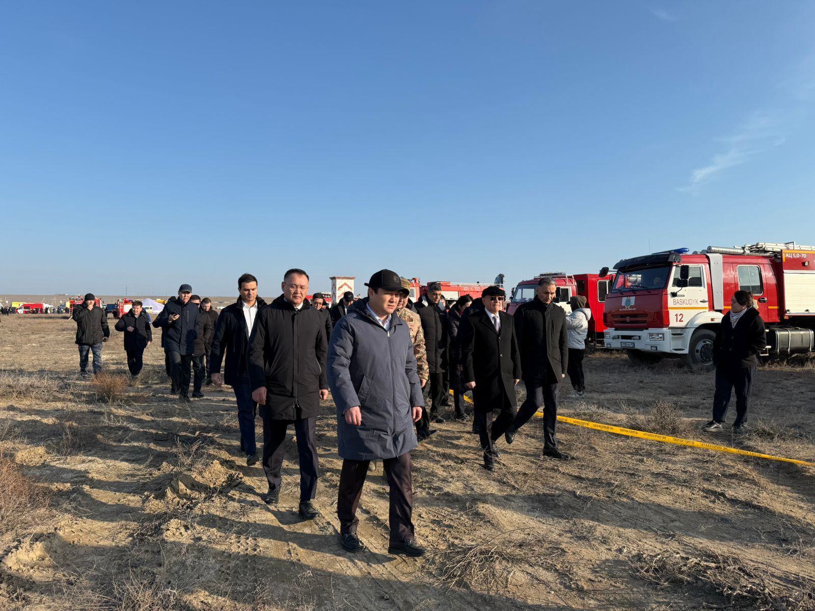 Члены государственной комиссии Азербайджана по расследованию причин авиакатастрофы прибыли на место происшествия (ФОТО)