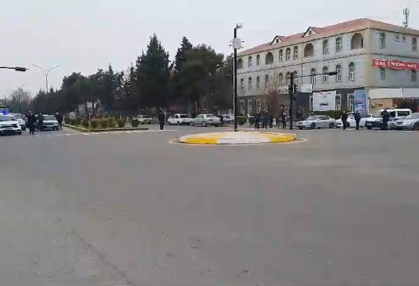 В Бейлягане минутой молчания почтена память жертв авиакатастрофы (ВИДЕО)