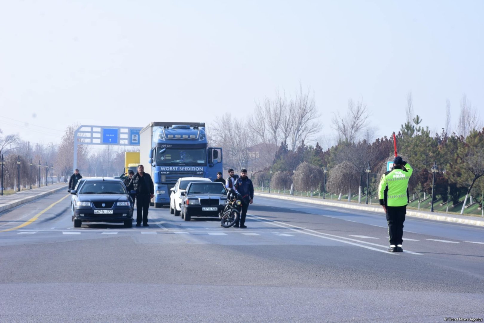 В Нахчыване минутой молчания почтена память жертв крушения самолета AZAL (ФОТО)
