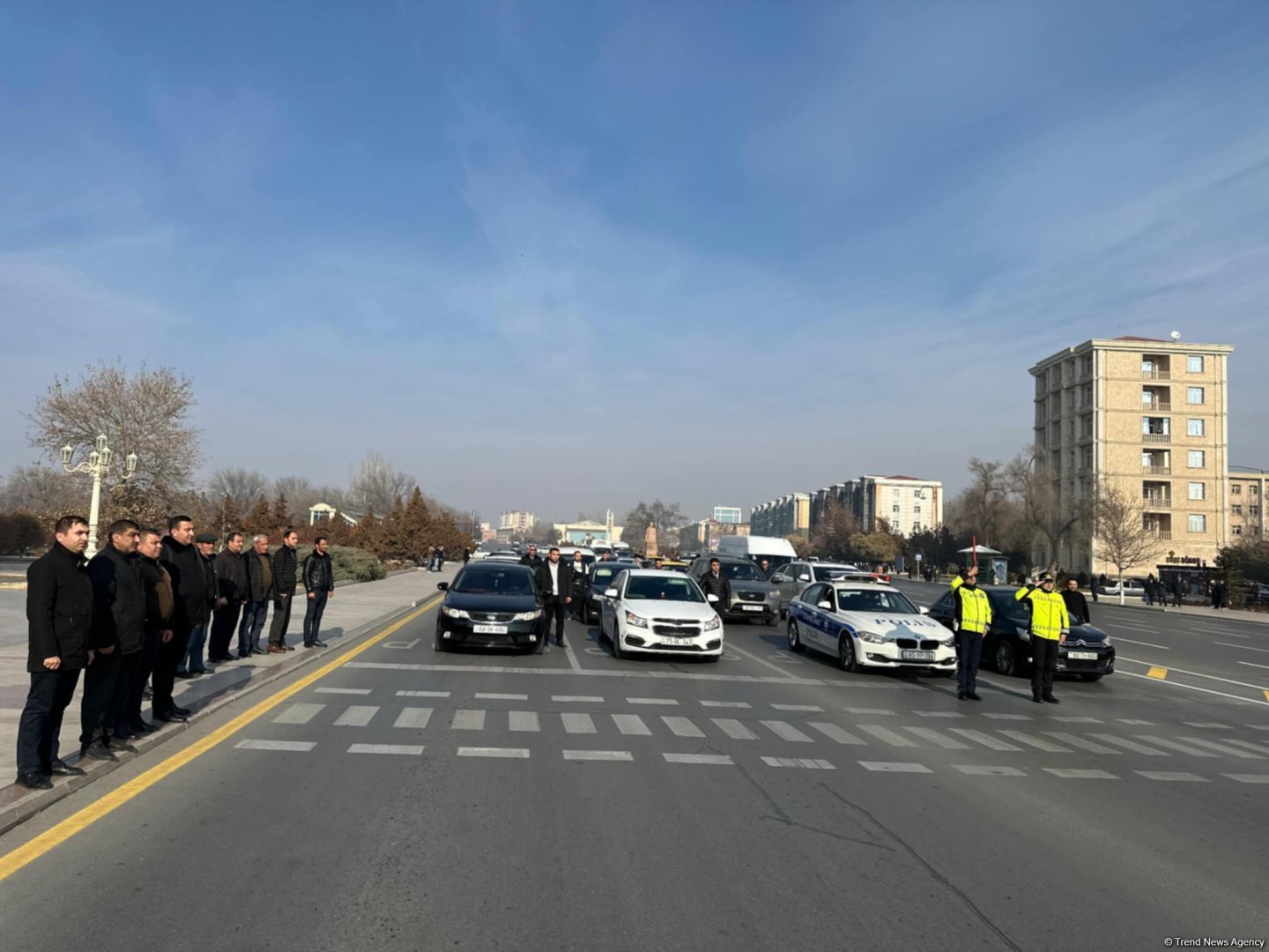 В Нахчыване минутой молчания почтена память жертв крушения самолета AZAL (ФОТО)