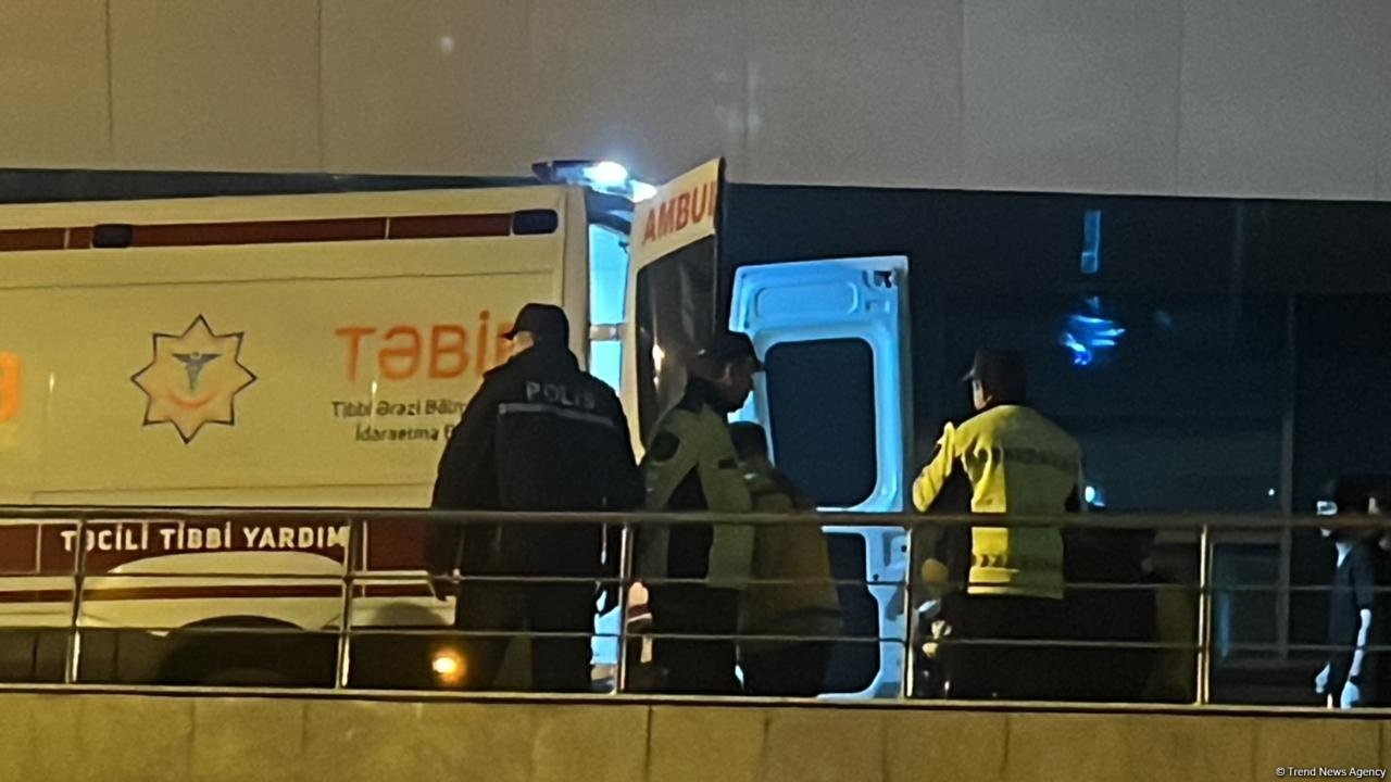 Граждане Азербайджана, пострадавшие в авиакатастрофе, доставлены в "Yeni Klinika" (ФОТО/ВИДЕО)