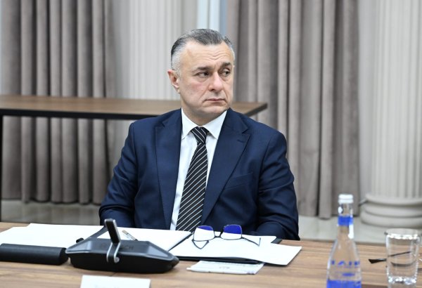 В Азербайджане сокращен срок специализированной экспертизы для госрегистрации лекарственных средств - министр