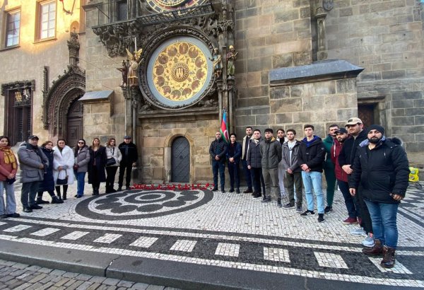 Азербайджанцы мира чтят память погибших при крушении самолета AZAL (ФОТО)