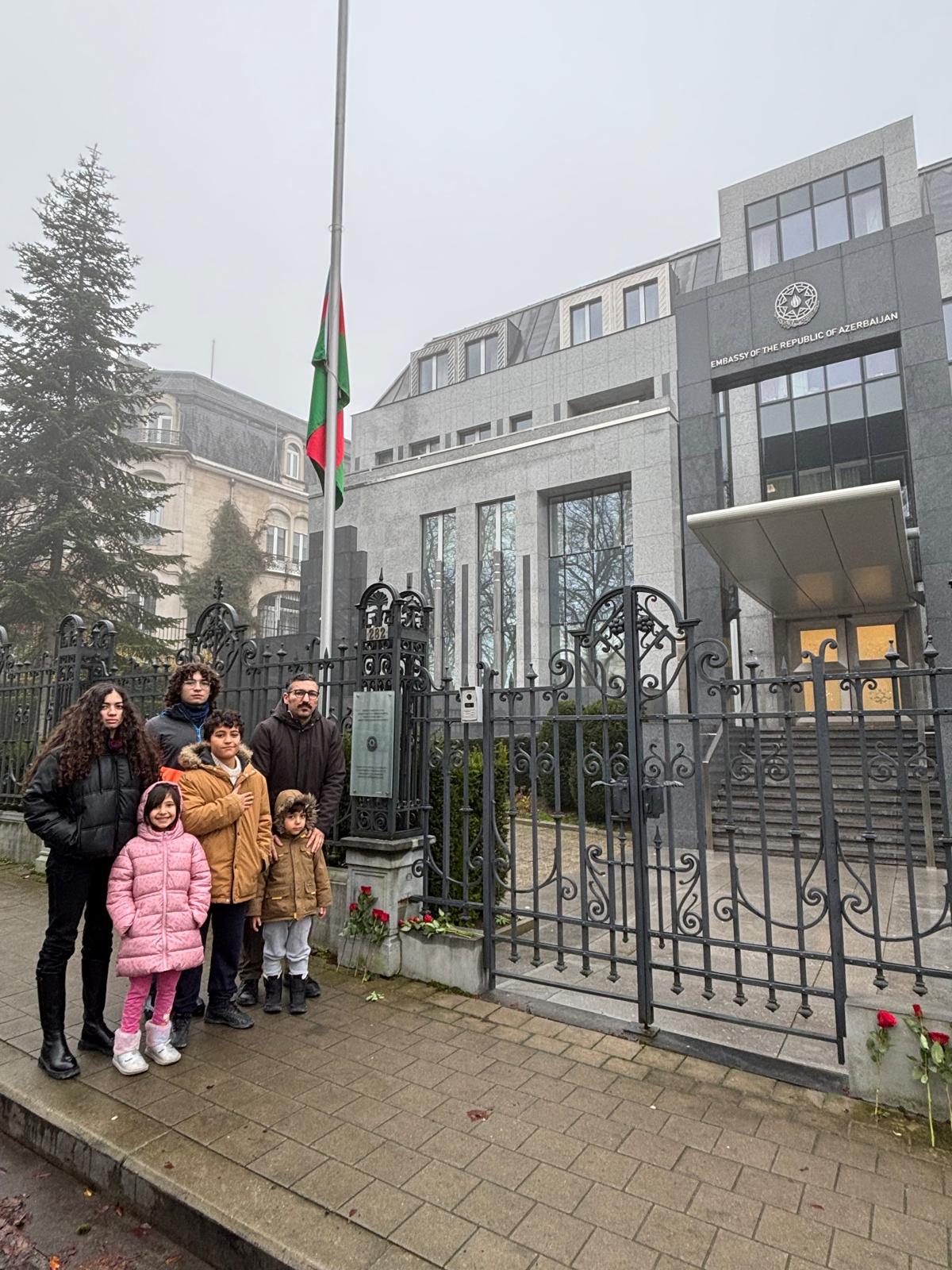 Азербайджанцы мира чтят память погибших при крушении самолета AZAL (ФОТО)