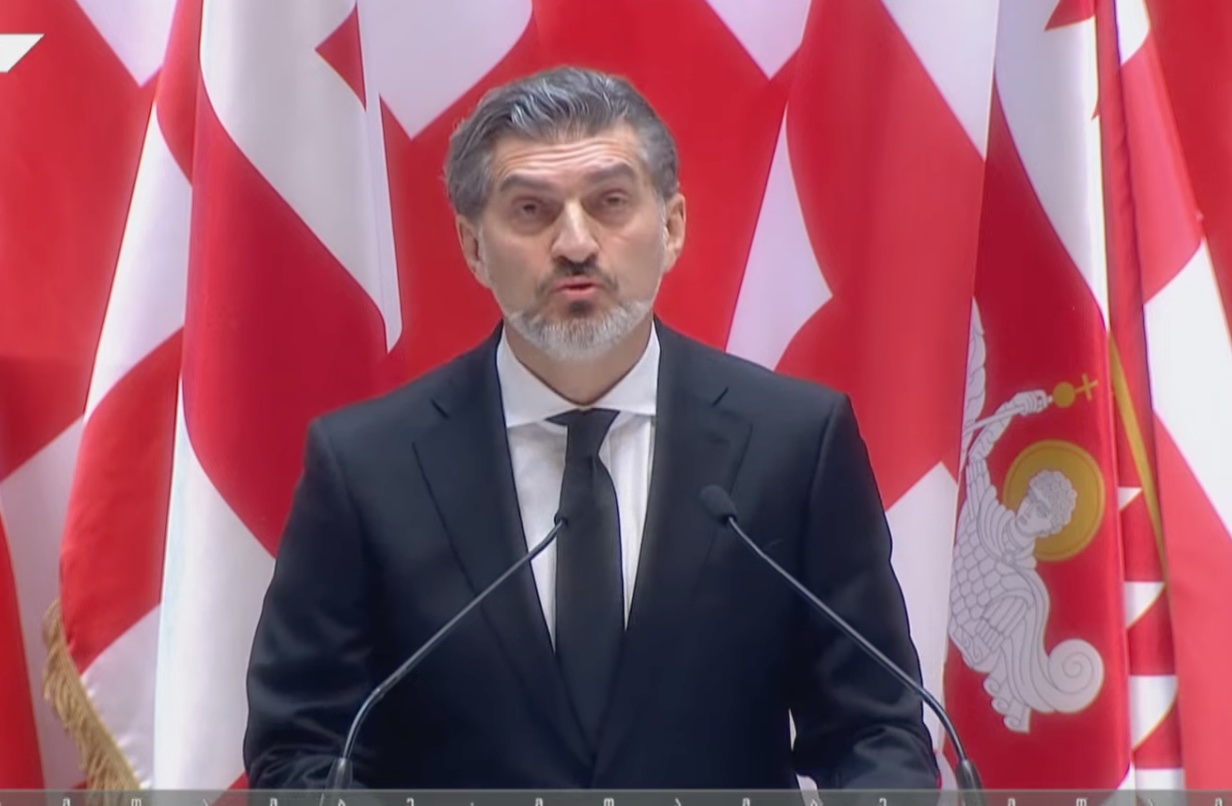 Президент Грузии пообещал ответные меры властей на попытку свержения власти