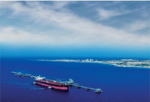 Иран запустил первый частный нефтяной терминал в Южном Парсе