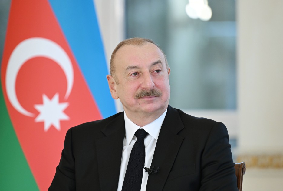 Президент Ильхам Алиев дал интервью местным телеканалам (ВИДЕО/ФОТО)