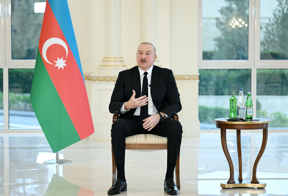 Президент Ильхам Алиев дал интервью местным телеканалам (ВИДЕО/ФОТО)