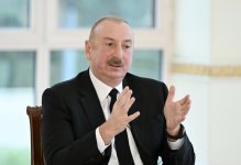 Президент Ильхам Алиев дал интервью местным телеканалам (ВИДЕО/ФОТО)