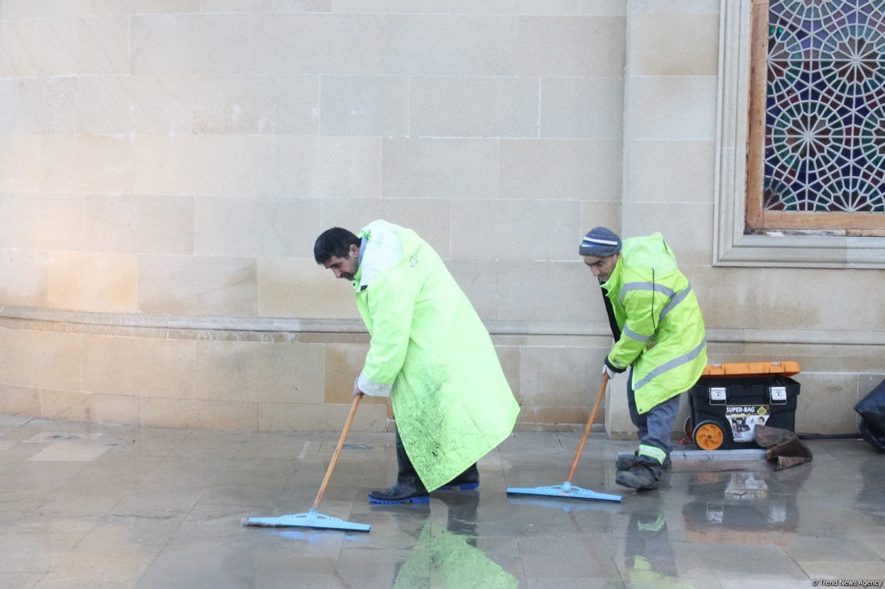 В Баку началась подготовка к годовщине трагедии 20 Января (ФОТО)
