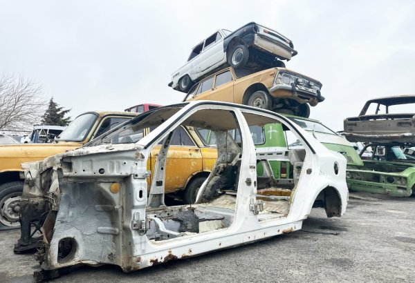 Обнародовано число транспортных средств в Азербайджане, переданных на утилизацию (ФОТО)