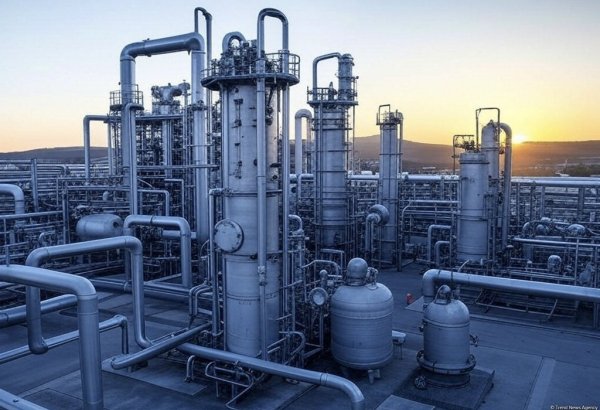 Стоимость добычи сырой нефти и природного газа в Азербайджане снизилась