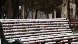 Снегопад окутал Ханкенди белым покрывалом - Фоторепортаж