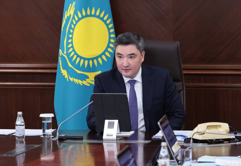 Премьер-министр Казахстана поручил ускорить развитие маршрута Актау-Баку