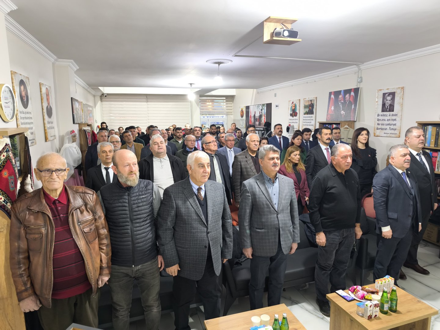 В Ыгдыре состоялась встреча с азербайджанской общиной (ФОТО)