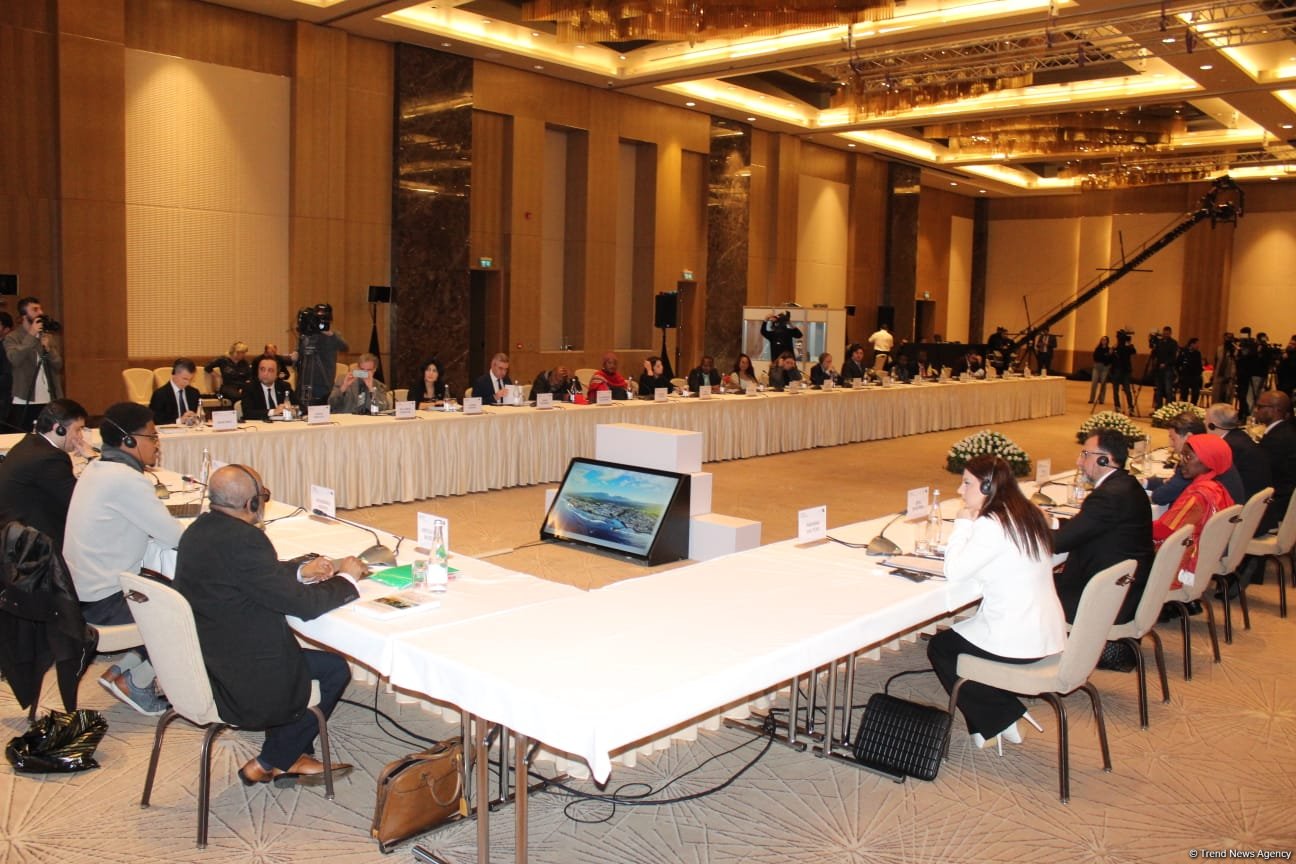 БИГ провела панельную сессию на тему истории и современного состояния французского колониализма в Реюньоне" (ФОТО)