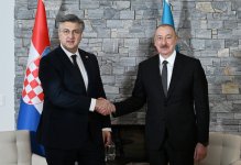 Президент Ильхам Алиев встретился в Давосе c премьер-министром Хорватии (ФОТО/ВИДЕО)