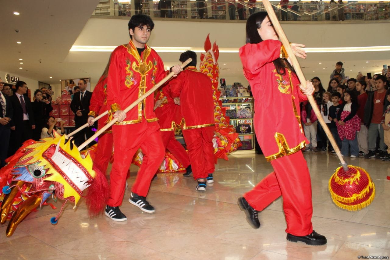 В Баку наступает 4723 год по китайскому календарю – праздник жителей Поднебесной (ФОТО)