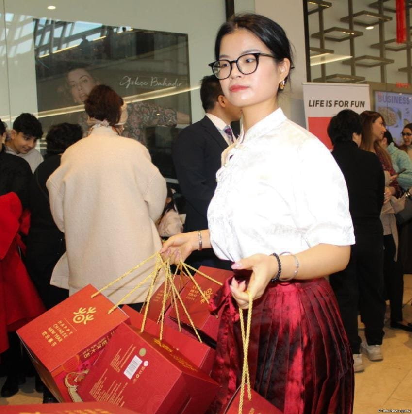 В Баку наступает 4723 год по китайскому календарю – праздник жителей Поднебесной (ФОТО)