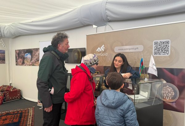 Коллекции золотых и серебряных монет ЗАО “AzerGold” в очередной раз были выставлены в Швейцарии (ФОТО)