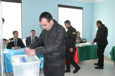 В Нахчыване осужденные проголосовали на муниципальных выборах (ФОТО)