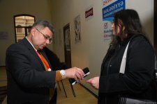 Завершилось голосование на муниципальных выборах в Азербайджане (Обновлено) (ФОТО)