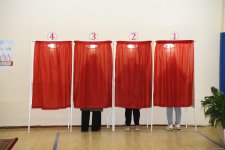 Завершилось голосование на муниципальных выборах в Азербайджане (Обновлено) (ФОТО)