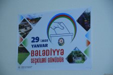 Завершилось голосование на муниципальных выборах в Азербайджане (Обновлено) (ФОТО)