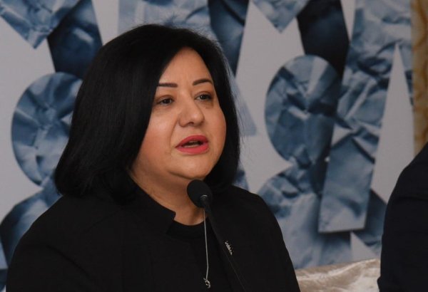 В настоящее время стипендию Birbank получают 15 студентов - представитель Kapital Bank