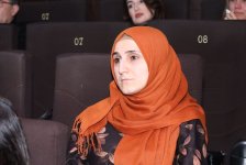 Как художественные фильмы могут повлиять на повышение образования в Азербайджане (ФОТО)