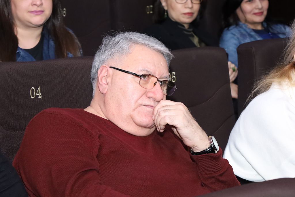 Как художественные фильмы могут повлиять на повышение образования в Азербайджане (ФОТО)