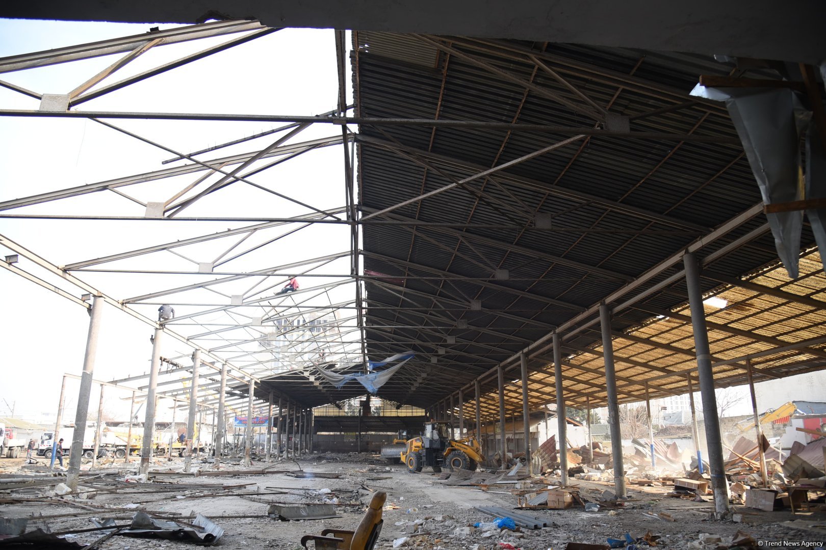 Фоторепортаж с места сноса рынка "Кешля" в Баку