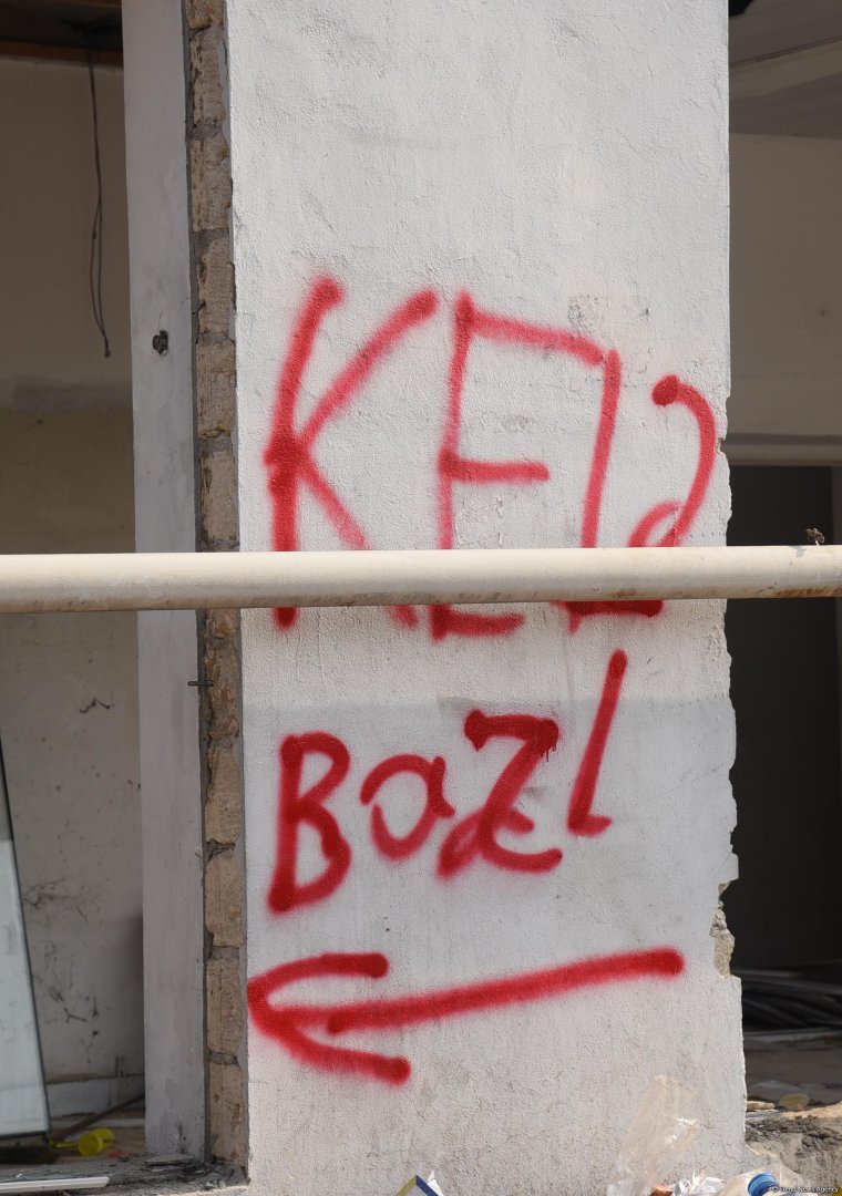 Фоторепортаж с места сноса рынка "Кешля" в Баку