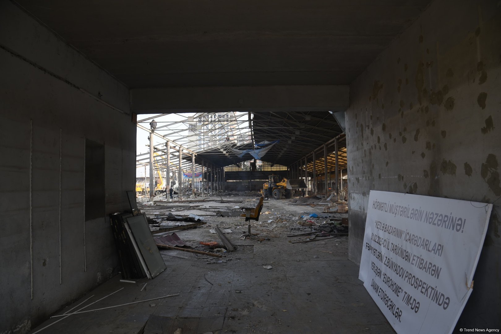 Фоторепортаж с места сноса рынка "Кешля" в Баку