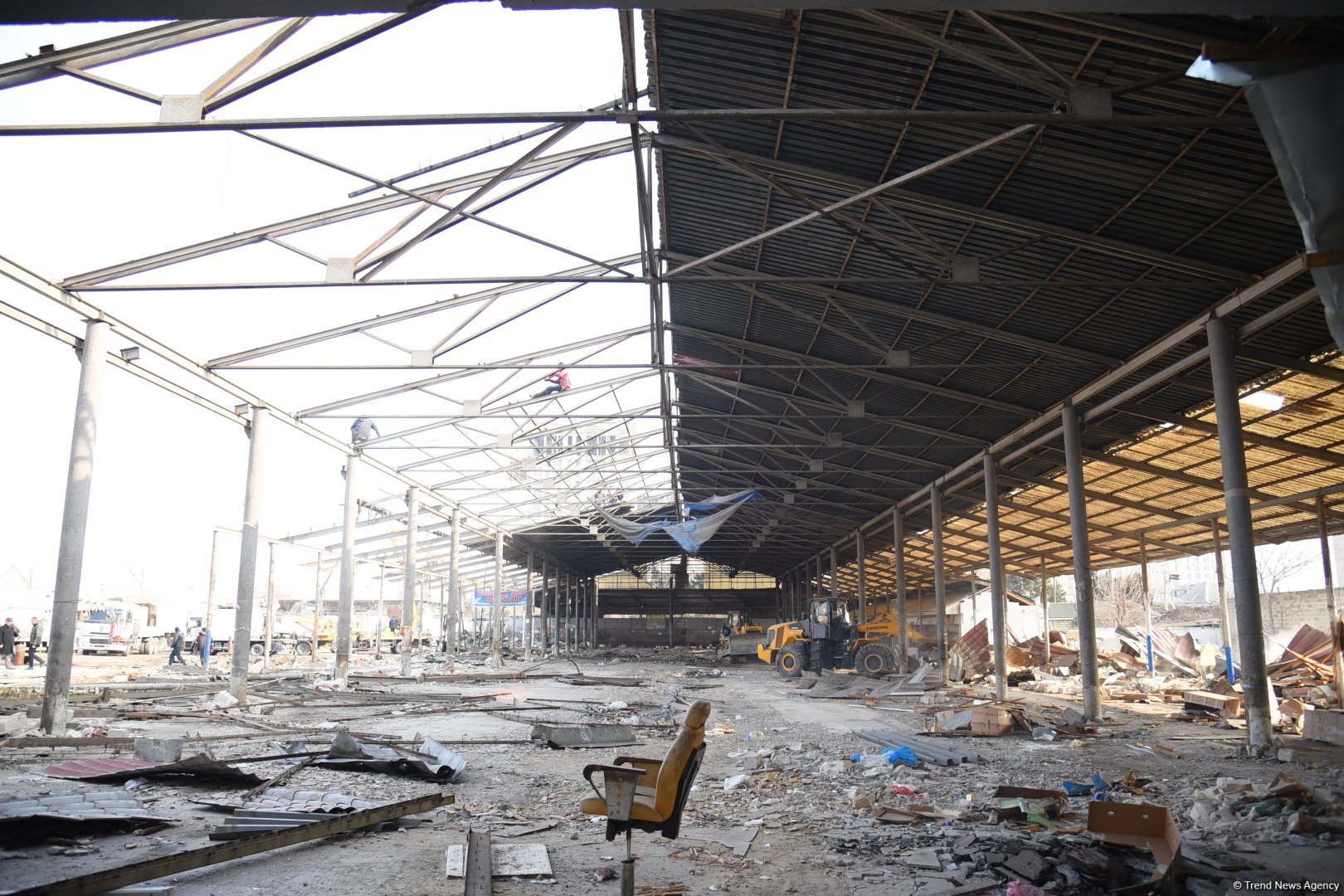 Фоторепортаж с места сноса рынка "Кешля" в Баку