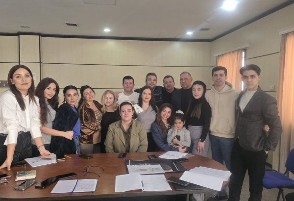 Как будет выглядеть азербайджанская Дюймовочка (ФОТО)