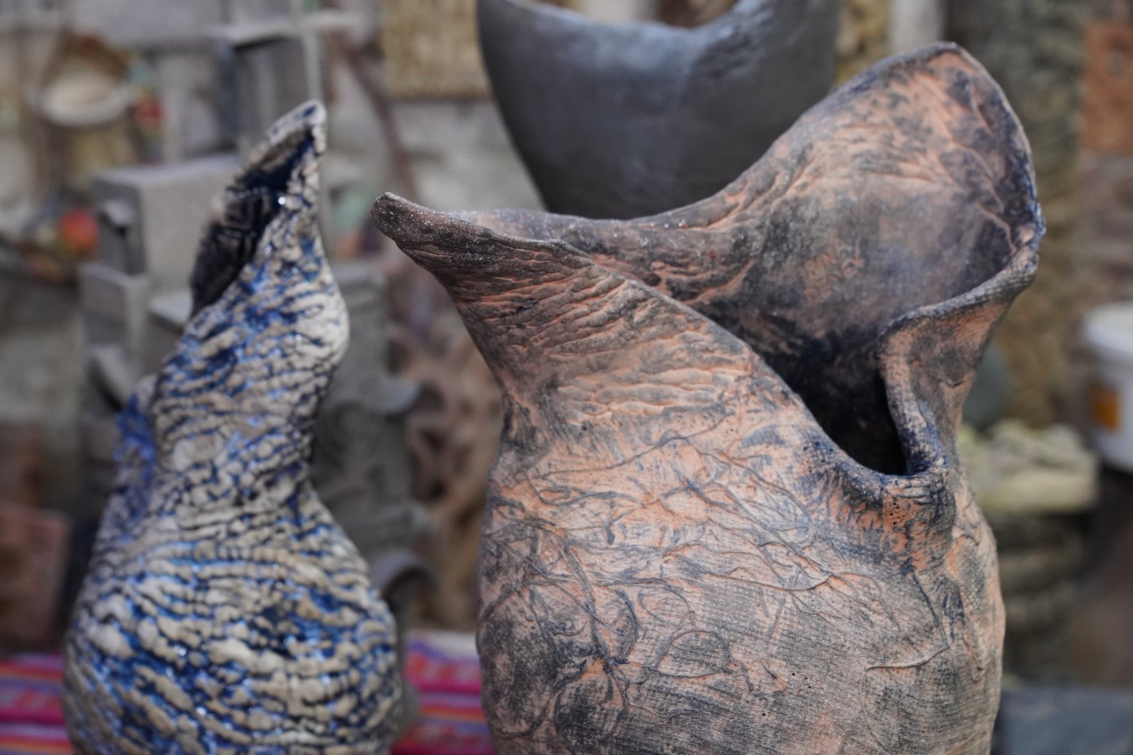 Пламенные женщины в керамике в Ичеришехер… Мир Теймур Мамедов и Ирина Денев в проекте "Вижу-чувствую" (ФОТО)