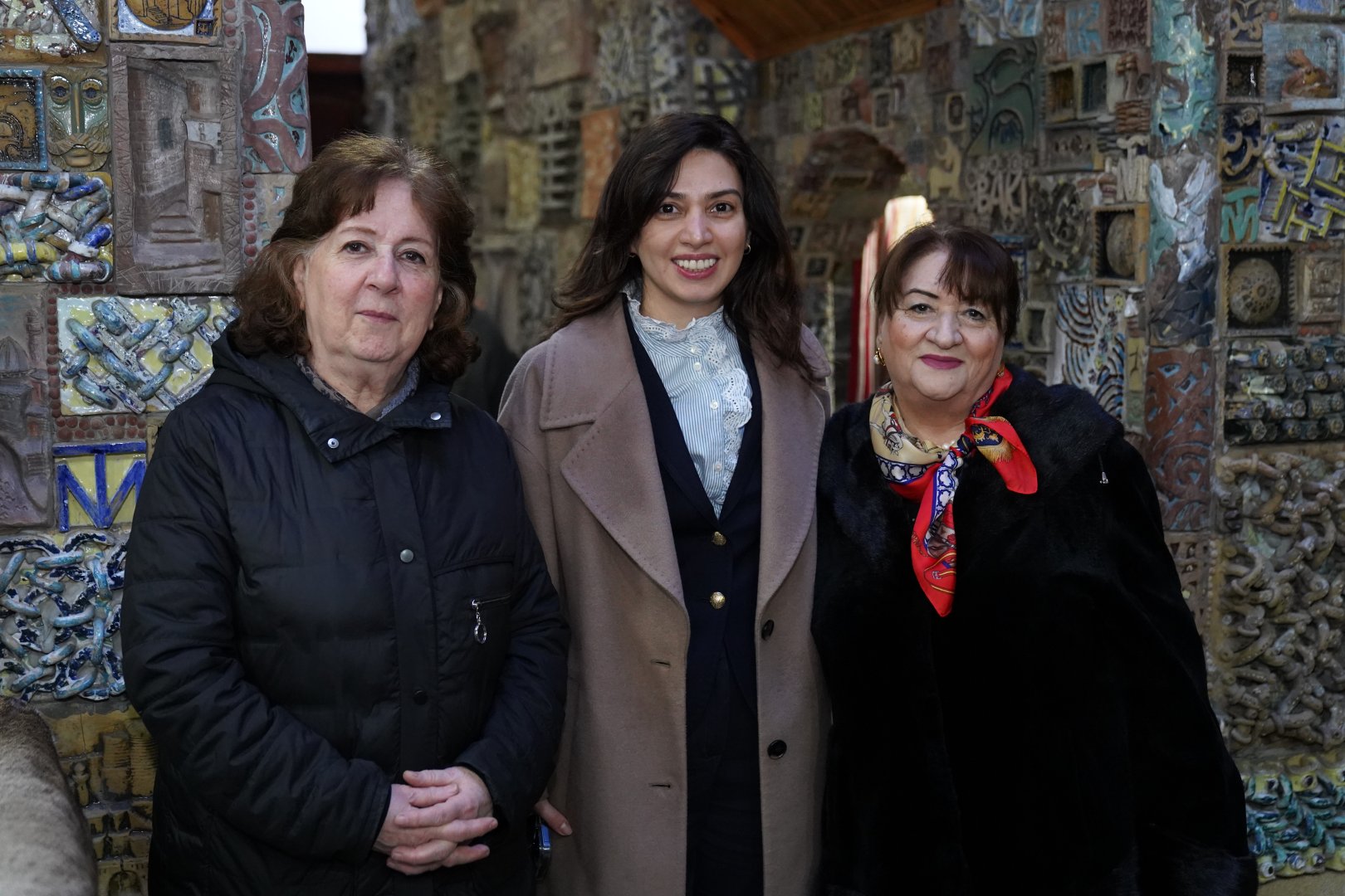 Пламенные женщины в керамике в Ичеришехер… Мир Теймур Мамедов и Ирина Денев в проекте "Вижу-чувствую" (ФОТО)