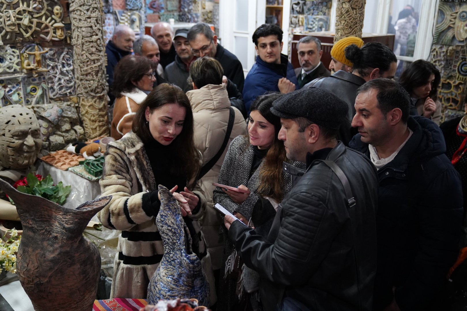 Пламенные женщины в керамике в Ичеришехер… Мир Теймур Мамедов и Ирина Денев в проекте "Вижу-чувствую" (ФОТО)