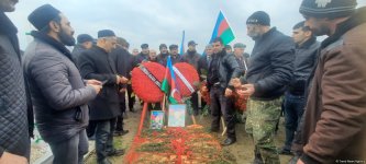 В Сальянском районе преданы земле останки шехида I Карабахской войны Эльшана Тагиева (ФОТО)