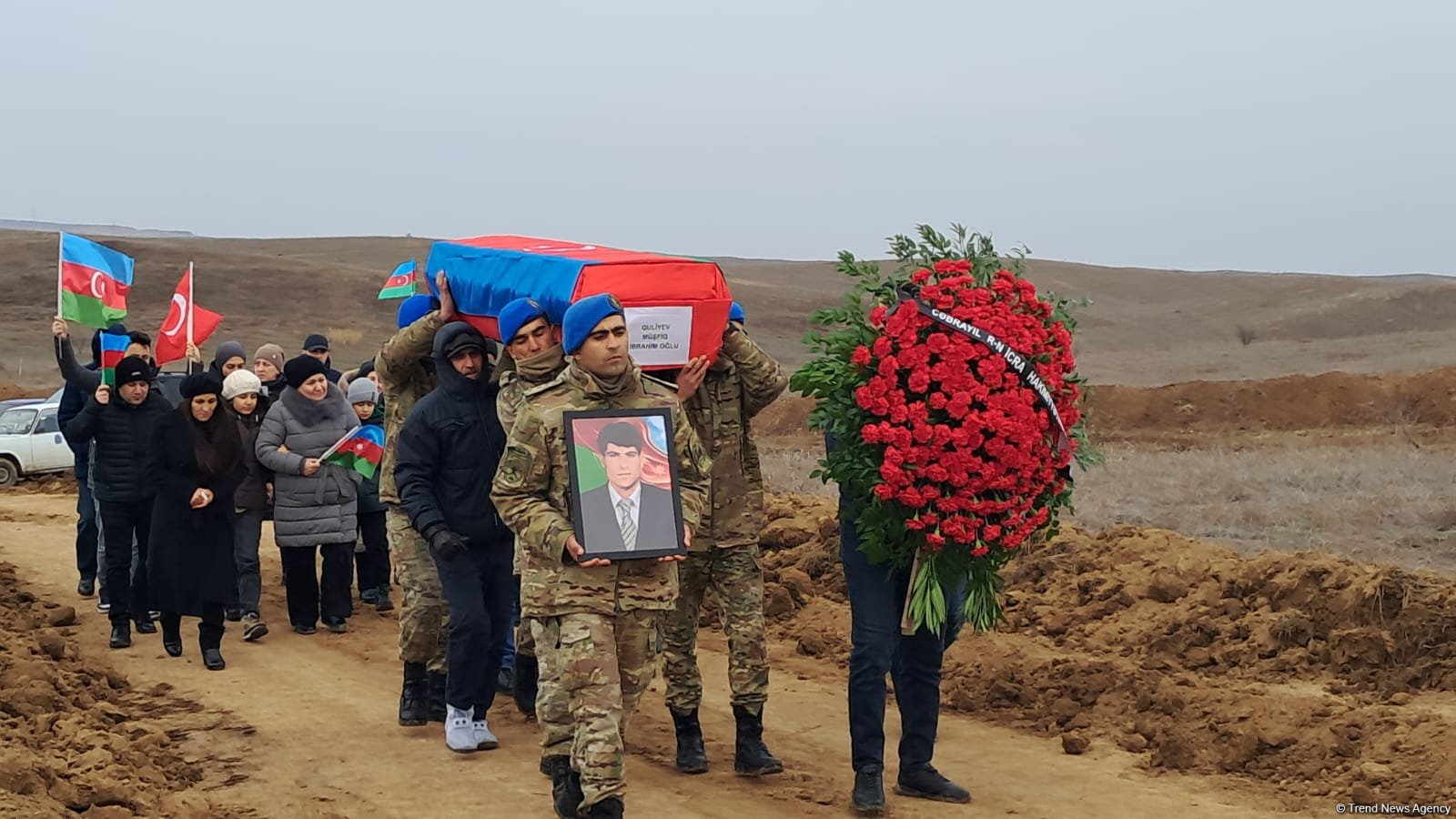 Останки шехида первой Карабахской войны Мушфига Гулиева захоронены в Джебраиле (ФОТО/ВИДЕО)