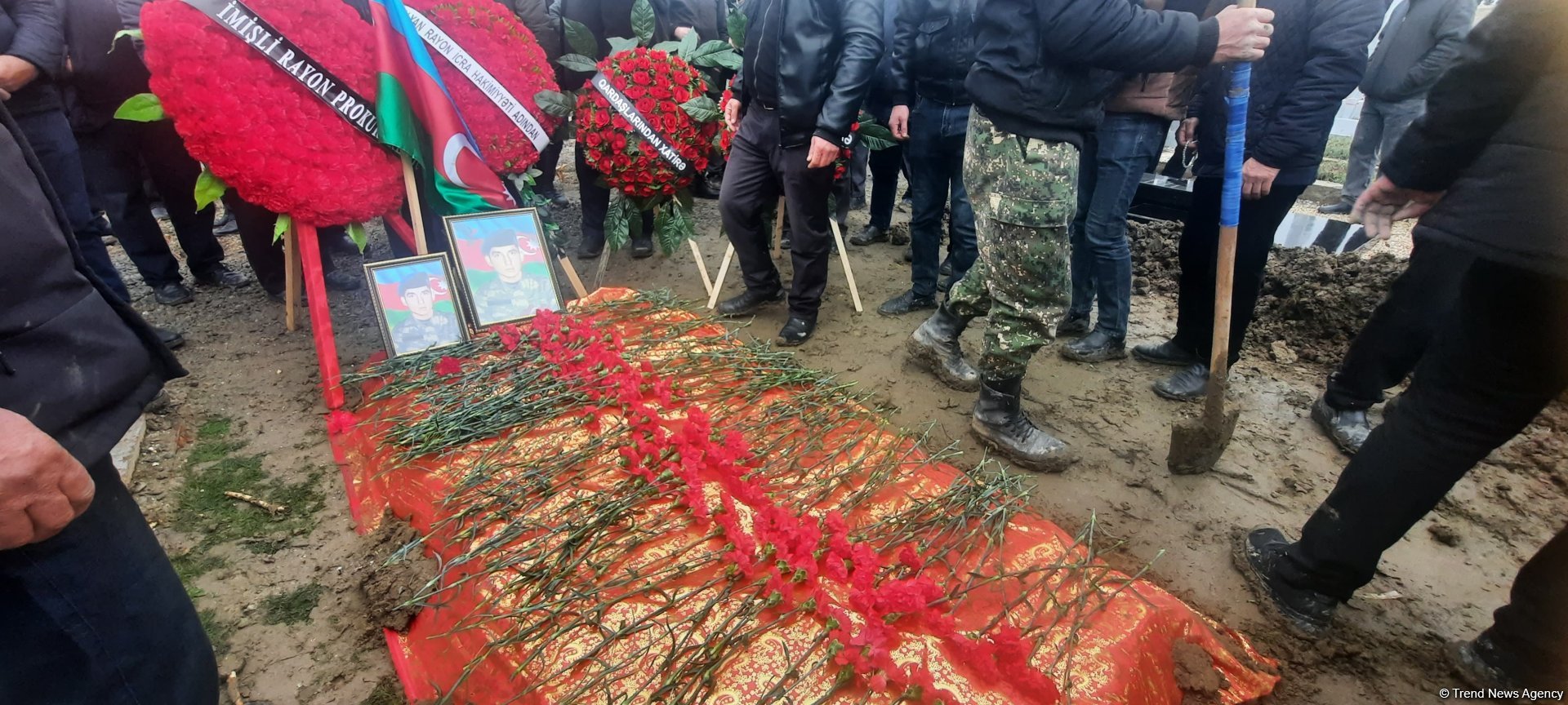 В Сальянском районе преданы земле останки шехида I Карабахской войны Эльшана Тагиева (ФОТО)