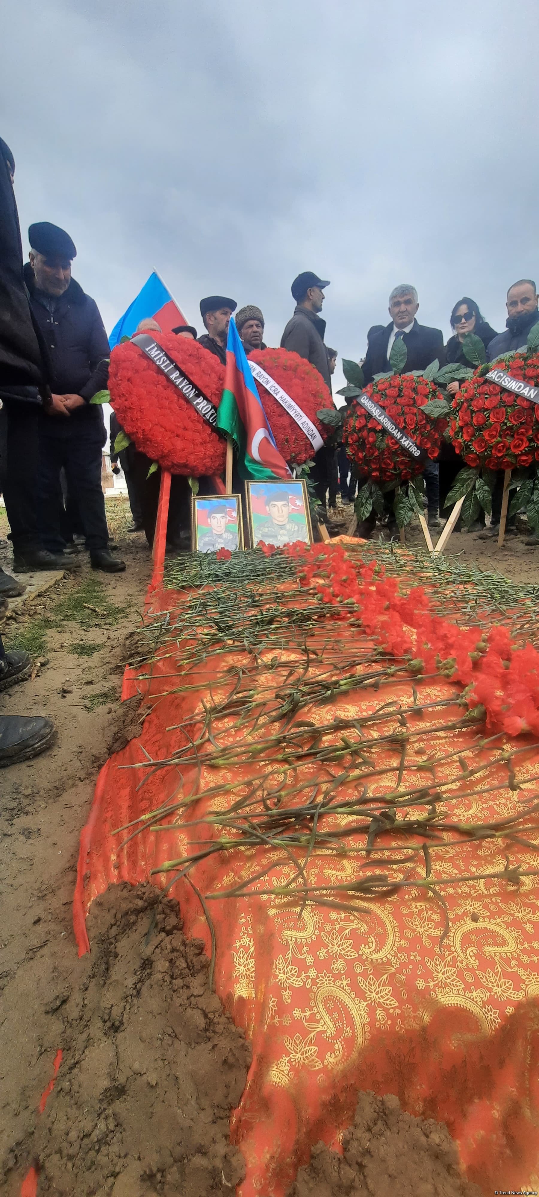 В Сальянском районе преданы земле останки шехида I Карабахской войны Эльшана Тагиева (ФОТО)