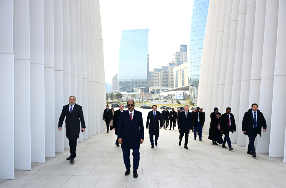 Президент Сомали посетил Парк Победы в Баку (ФОТО)