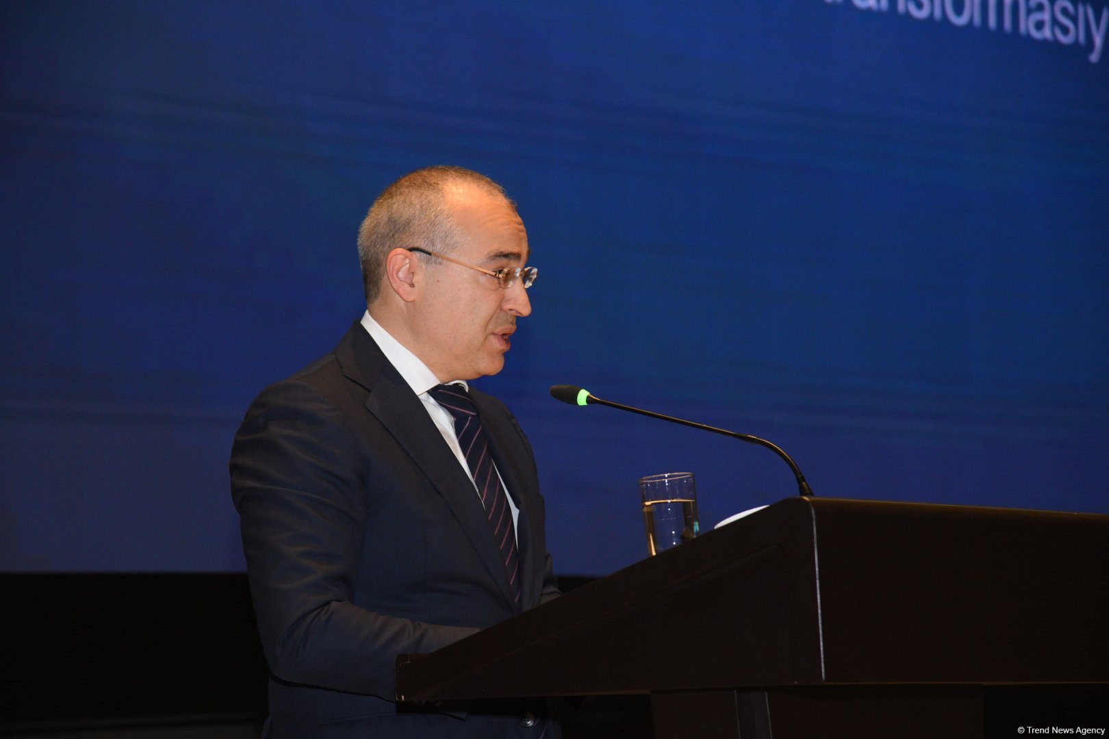Микаил Джаббаров назвал объем инвестиций в ненефтяной сектор Азербайджана за первые 8 месяцев этого года