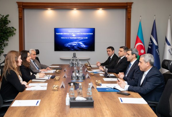 Между АЖД и Азиатским банком развития обсуждено восстановление железнодорожной линии Сумгайыт-Ялама (ФОТО)