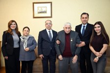 Представители культуры Азербайджана посетили видного мастера мугама Арифа Бабаева по случаю дня рождения (ФОТО)