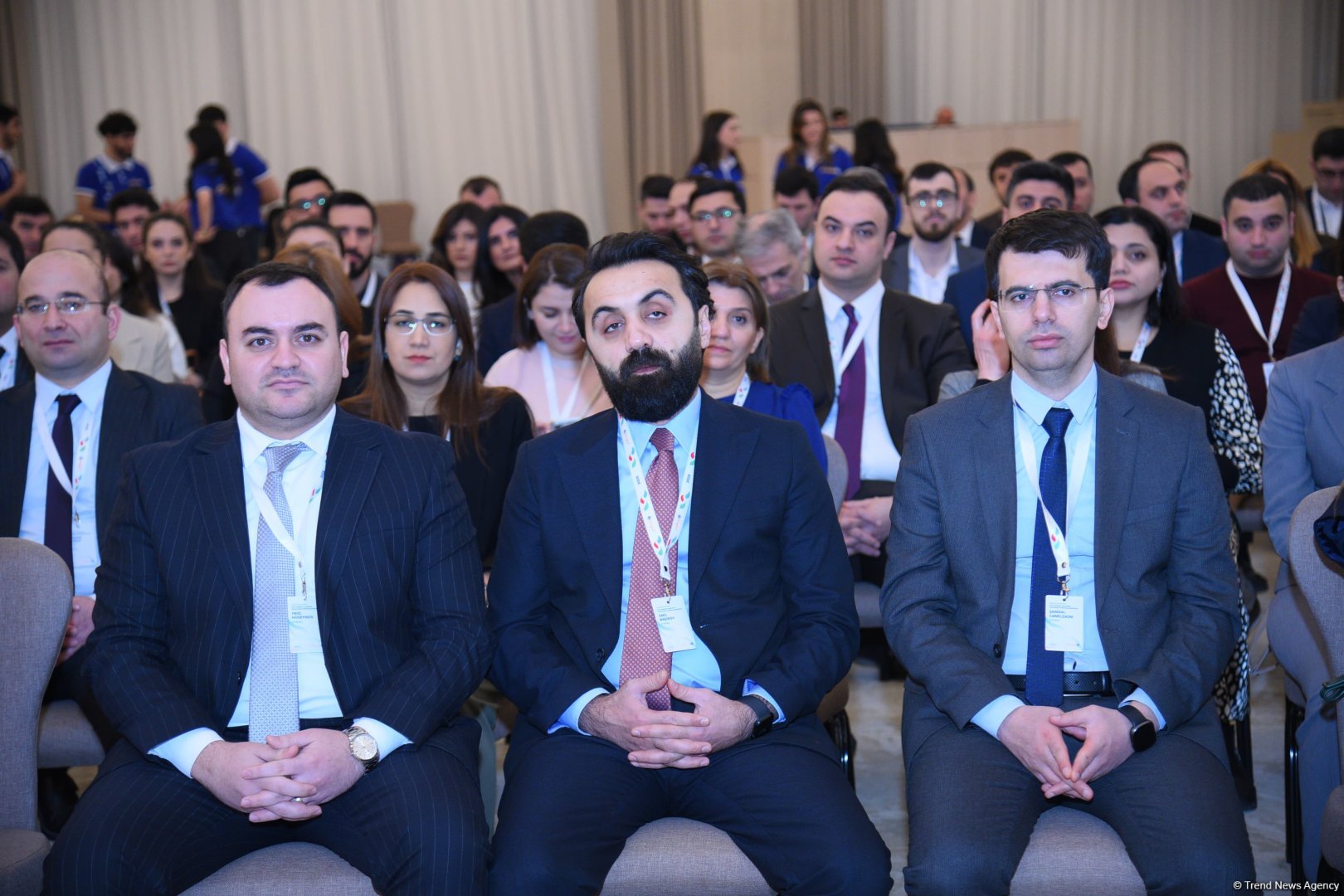В Баку состоялся форум "Взгляд в будущее: Укрепление суверенитета в условиях новых реалий" (ФОТО)