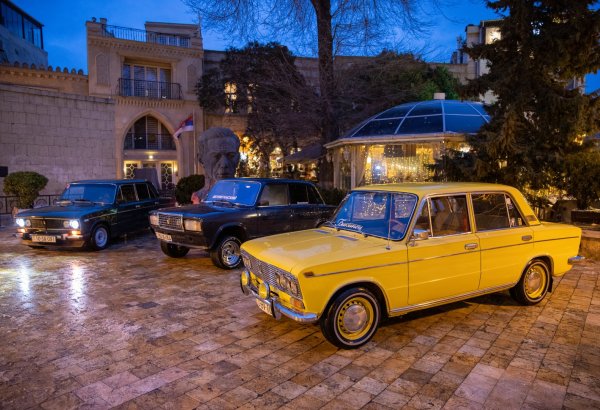 Cубкультура "автошей" на бакинских улицах.  Галерея YAY представляет Identity Drift (ФОТО)