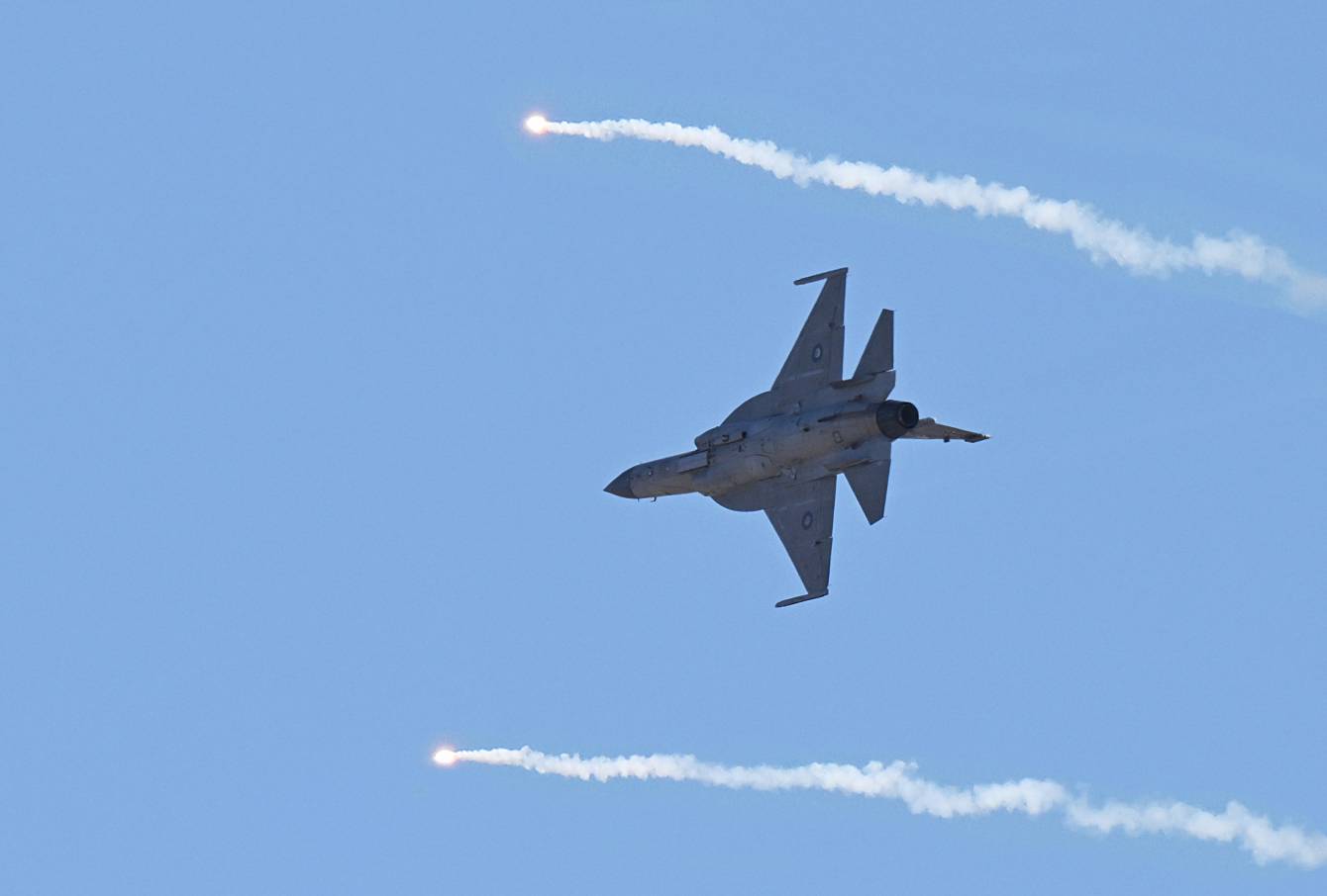 Азербайджан в скором времени получит первую партию истребителей JF-17 Thunder